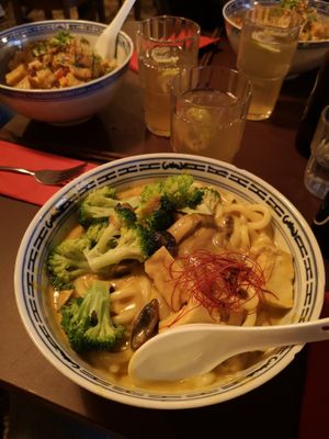 We Eat 3 at 1990 Vegan Living in Berlin