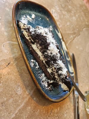 Oreo cake at Casa La Familia in Vilnius