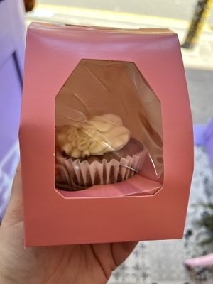 Lemon cupcake   at VIDA Bakery - Online in East London