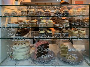 Cupcakes & Cakes at VIDA Bakery - Online in East London