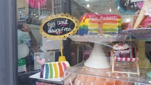 🌈🍰🌱 at VIDA Bakery - Online in East London