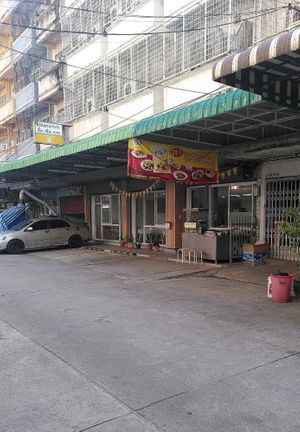Entrance at Xian Yen in Bangkok