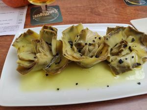 Alcachofas confitadas at El Almirez in Aranjuez