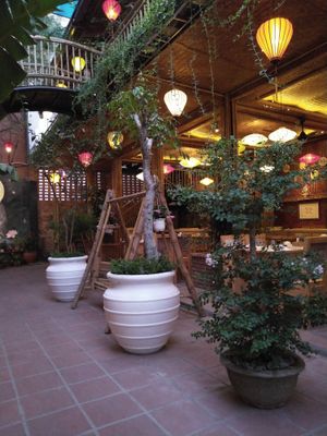 quiet space, ancient and peaceful atmosphere, rich vegetarian dishes at Com Chay - Nguyen Du in Da Nang