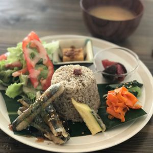 Lunch special included vegan fish tempura at Imacoco in Okinawa