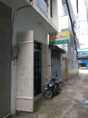 view outside back up alley at Dieu Hoa in Da Nang