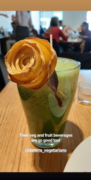 Yummy drinks at DaTerra - Bom Sucesso Markt in Porto