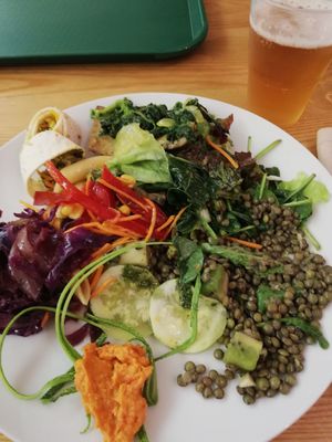 Very tasty vegan food  at DaTerra - Bom Sucesso Markt in Porto