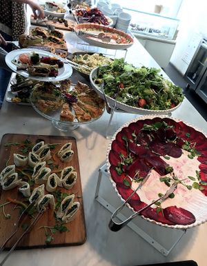 Parte del buffet at DaTerra - Bom Sucesso Markt in Porto