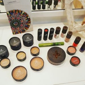 Boho Green Makeup at Buddha Bowl in Barcelona