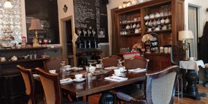  at Le Parloir in Montreal