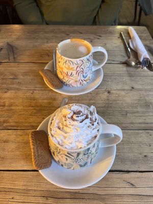 Biscoffe & Pistachio Hot Chocolate  at Double Dutch Pancake House in York