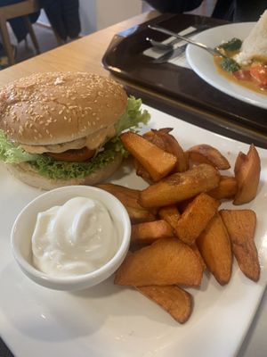 Spicy burger at Veganland - Karlovo Namesti in Prague