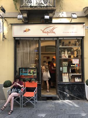 Outside  at Vanilla - Creams & Fruits in Turin