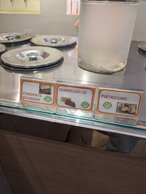  at Vanilla - Creams & Fruits in Turin