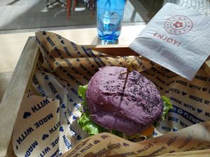 Flower burger 😍 at Flower Burger in Turin