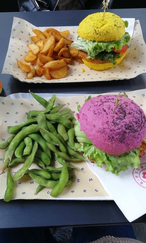 Pranzo #Veganuary at Flower Burger in Turin