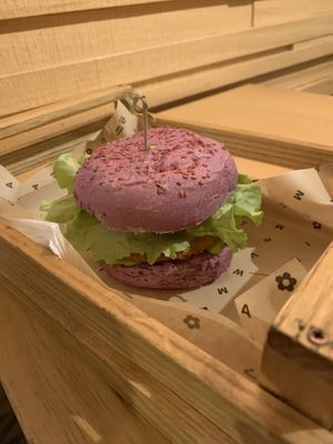 Bloom burger (di cucina botanica)  at Flower Burger in Turin