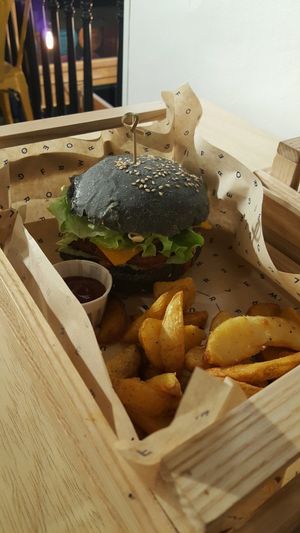 Flower Burger at Flower Burger in Turin