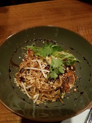 Fried Udon noodes at Rote Rübe in Oberndorf In Tirol
