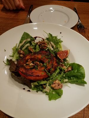 Pumpkin fig salad at Rote Rübe in Oberndorf In Tirol