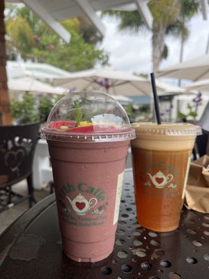   at Urth Caffe in Laguna Beach