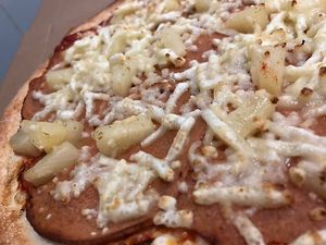 pizza at Harry's Gourmet Pizza in Adamstown