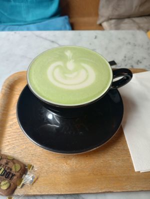 Matcha latte - soy milk options (has upcharge) at Kaffabar in Brussels