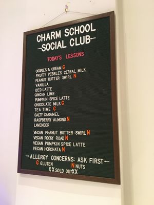 Flavors 🍦 at Charm School in Richmond