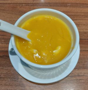 Pumpkin soup with vegetarian shark fin 西施南瓜素翅 at Oriental Vegetarian 東方素 in Hong Kong Island