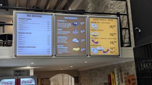  at Cigköftem in Lyon