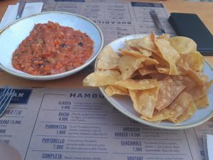 Nachos with chilli at Cebrian in Zaragoza