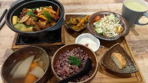 so so good. mixed veggie dish  at Simple Life - Pavilion Elite in Kuala Lumpur