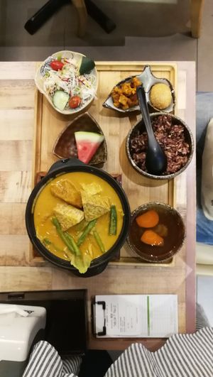 Lei Cha & Curry Pot for dinner at Simple Life - Pavilion Elite in Kuala Lumpur