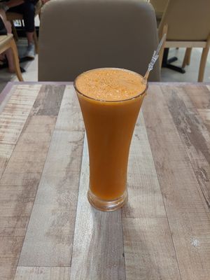 Ginger, carrot and apple juice at Simple Life - Pavilion Elite in Kuala Lumpur