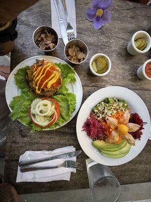 Philly Cheese with Grilled Pineapple and the Bog Green Salad at Luv Burger in Nosara