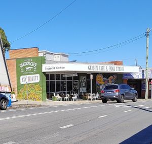  at Komuniti in Long Jetty