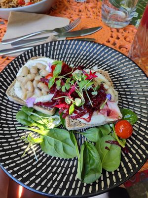 Komunity bruschetta aßßß2ßßßsßsßsßßsßßßsßßßßßßß at Komuniti in Long Jetty