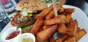 yummy veggie burger with sweet potato fries!  at Chic Planete in Avignon