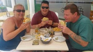 Cliente Feliz, Cliente Satisfecho!!!!!!! at Aqui y Ahora  in Lanzarote