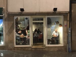 Popular at night  at Raiz in Porto