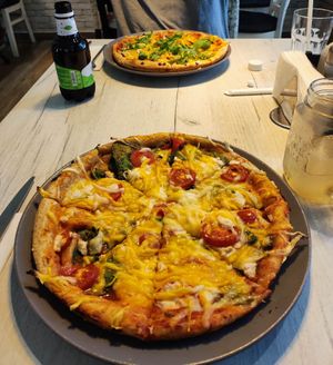  at Vege Joy in Varna