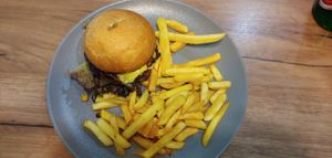 Hamburguesa de Jackfruit at Vege Joy in Varna