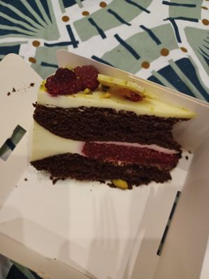 Chocolate raspberry cake at Bez Cukru in Katowice