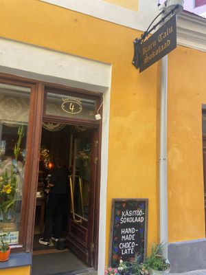  at Karu Talu Šokolaad  in Tallinn
