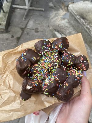   at Karu Talu Šokolaad  in Tallinn