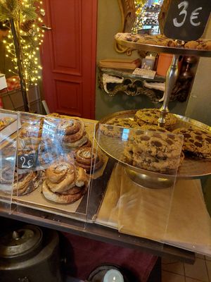  at Karu Talu Šokolaad  in Tallinn