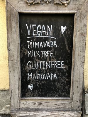 Sign out front at Karu Talu Šokolaad  in Tallinn