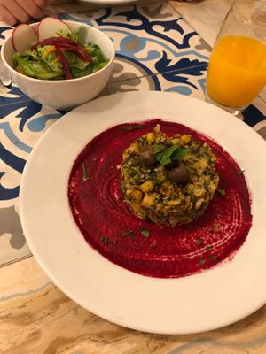 Migada de grão com broa at Graça 77 in Lisbon