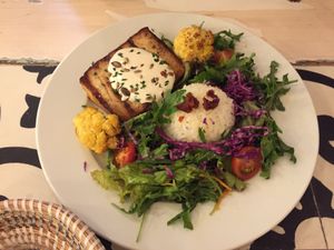 The best tofu steak I’ve ever had anywhere. Perfectly browned, creamy center at Graça 77 in Lisbon